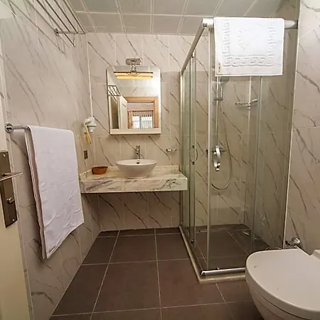 Belmond Hotel 3*
